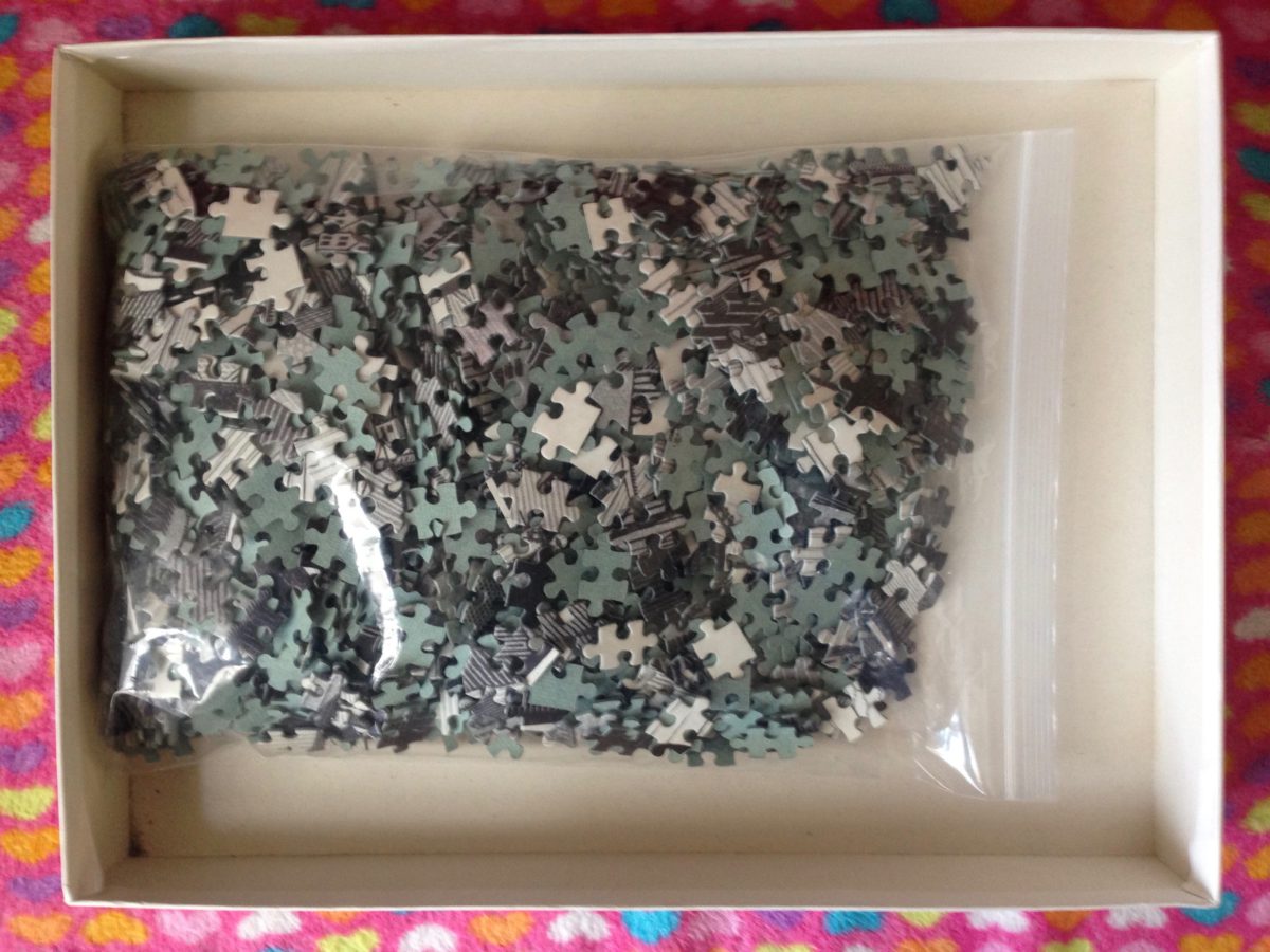 Image of the puzzle 1500, Selegiochi, Day and Night, Maurits Cornelis Escher, Picture of the bag