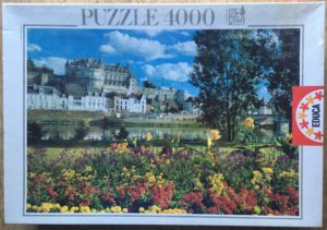 Image of the puzzle 4000, Educa, Loire Castle, France, Factory Sealed, Picture of the box