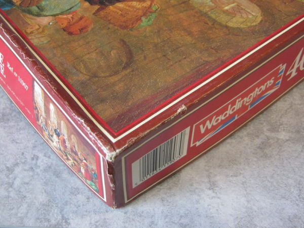 Image of the puzzle 4000, Waddingtons, Market Day, Henry Charles Bryant, Sealed Bag, Picture of the corner