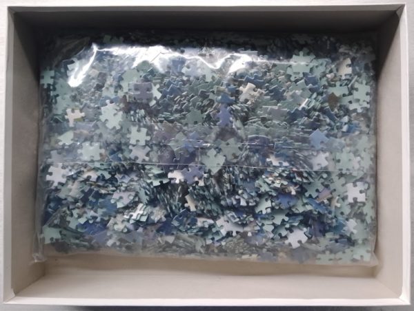 Image of the puzzle 3000, MB, Snow House, by R. Kirsch, Sealed Bag, Picture of the bag