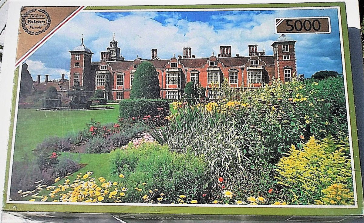 Image of the puzzle 5000, Falcon, Blickling Hall, Norfolk, Factory Sealed, Picture of the box