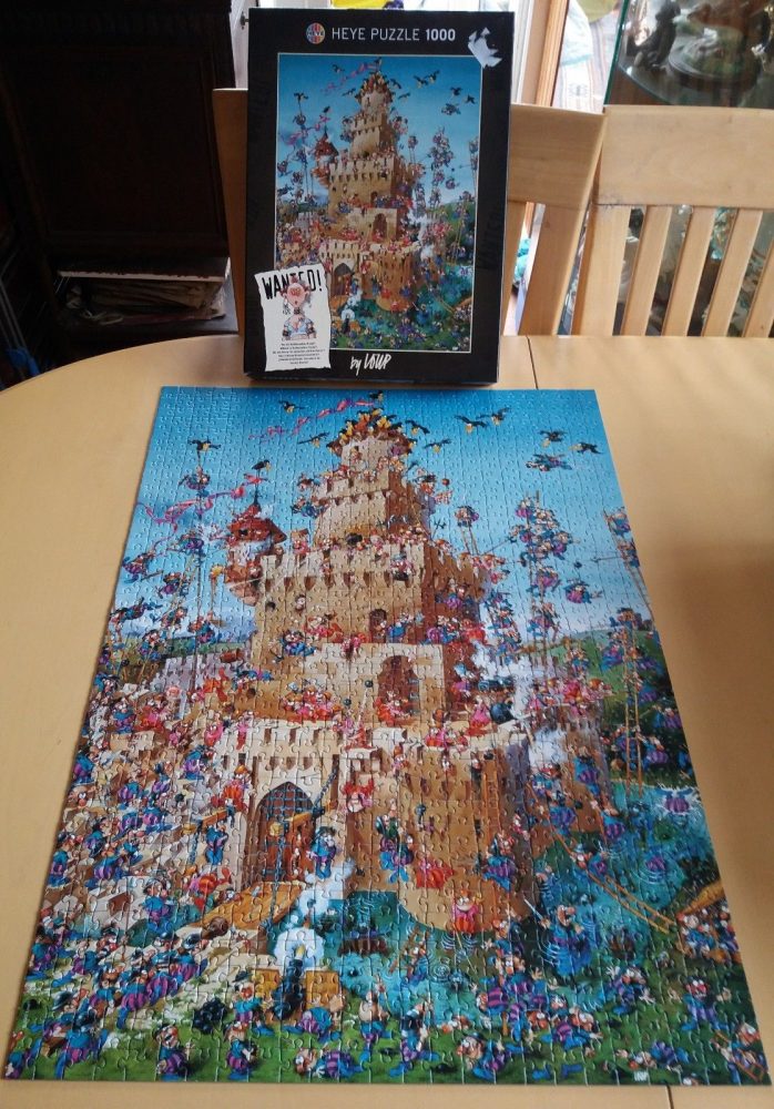 LOUP Playground HEYE PUZZLE 1000 pieces (missing 3 pieces)