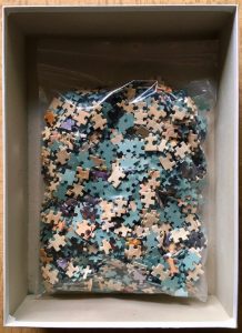 Image of the puzzle 1000, Ricordi, Paul as Harlequin, by Pablo Picasso, Complete, Picture of the bag