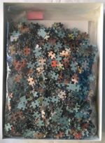 Image of the puzzle 2000, Bon, The Young Girl with the Kitty and the Poppies, by Émile Vernon, Sealed Bag, Picture of the bag