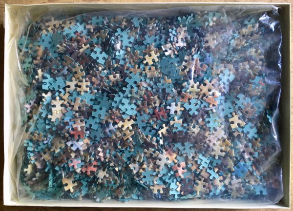 Image of the puzzle 4000, Waddingtons, Outside the Star, by Frank Moss Bennett, Picture of the bag