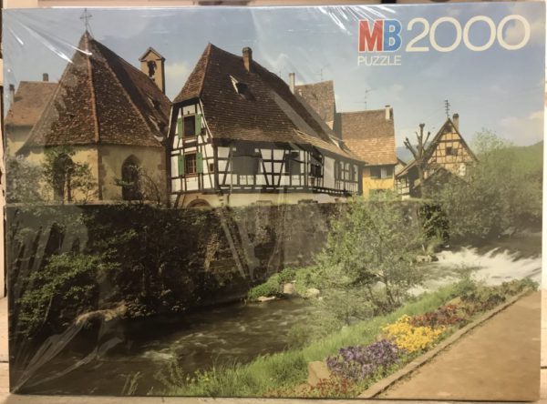 Image of the puzzle 2000, MB, Kayserberg, Alsace, Factory Sealed, Picture of the box