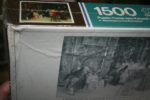 Image of the puzzle 1500, Falcon, A Blessing from his Eminence, by Salvador Viniegra, Factory Sealed, Picture of the corner