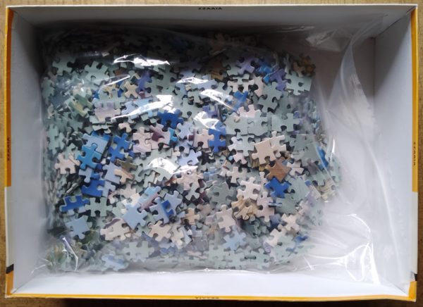 Image of the puzzle 1500, Druon, The Blue Bicycle, by Henri Deuil, Complete, Picture of the bag