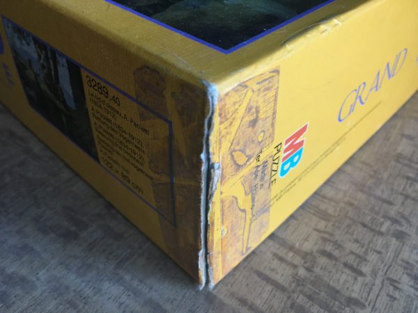 Image of the puzzle 3000, MB, Rescuing the Bird's Nest, by Antonio Paoletti, Complete, Picture of the corner