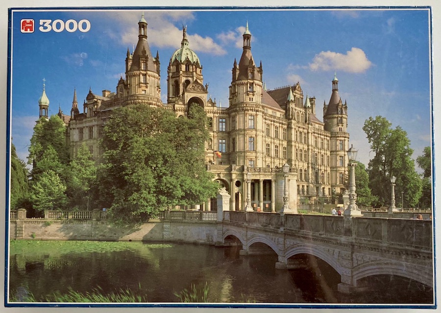 3000, Jumbo, Schwerin Castle, Mecklenburg, Germany, Factory Sealed, 2021-04-20 Image of the puzzle 3000, Jumbo, Schwerin Castle, Mecklenburg, Germany, Factory Sealed