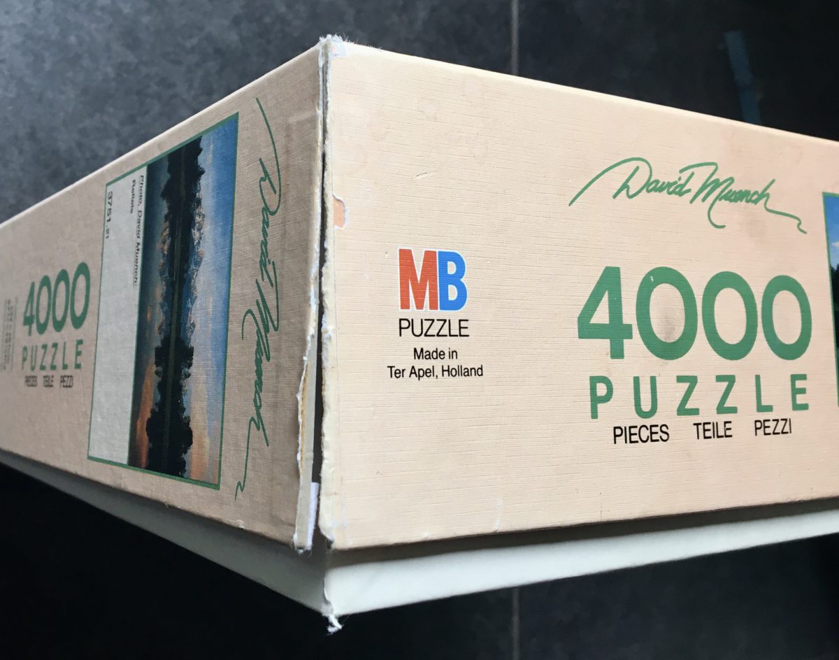 4000, MB, Reflections, David Muench, Sealed Bag, Listed by Bram Image of the puzzle 4000, MB, Reflections, David Muench, Sealed Bag, Detail of the box