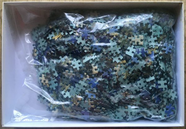 Image of the puzzle 2000, MB, Tahitian Beach, Complete, Picture of the bag