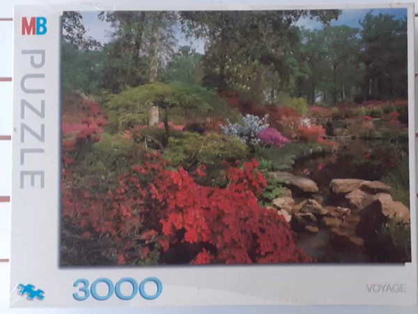 Image of the puzzle 3000, MB, Azalea Garden & Pond, Factory Sealed