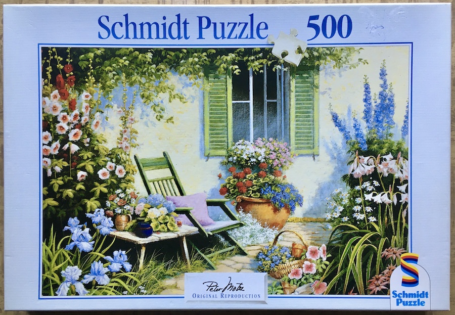 500, Schmidt, Courtyard Garden, Peter Motz, Complete, 2021-10-01 Image of the puzzle 500, Schmidt, Courtyard Garden, Peter Motz, Complete, Picture of the box