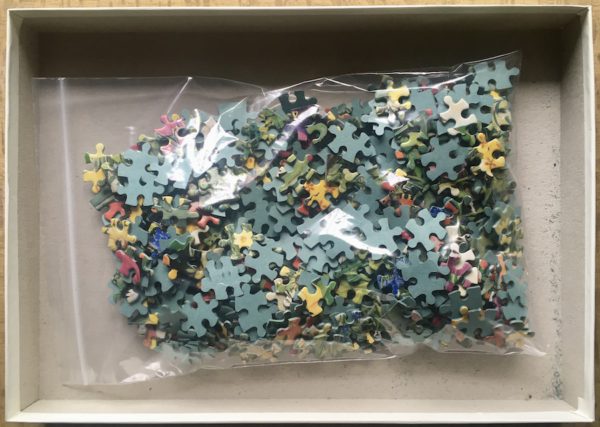 Image of the puzzle 500, Falcon, Spring Cats, by Hilary Jones, Complete, Picture of the bag