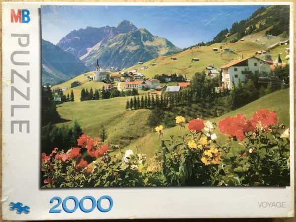 Image of the puzzle 2000, MB, Flowers & Hills, Factory Sealed, Picture of the box