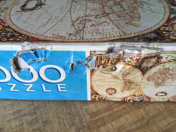 Image of the puzzle 2000, MB, Old World Map, by Hendrick Doncker, Complete, Detail of the box