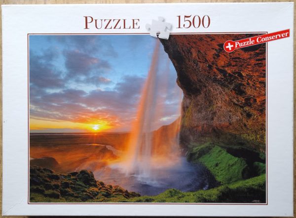 Image of the puzzle 1500, Blatz, Waterfall, by Tom Mackie, Complete, Picture of the box