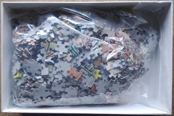 Image of the puzzle 1000, Moulinsart, The Secret of the Unicorn, by Hergé, Incomplete, Picture of the bag