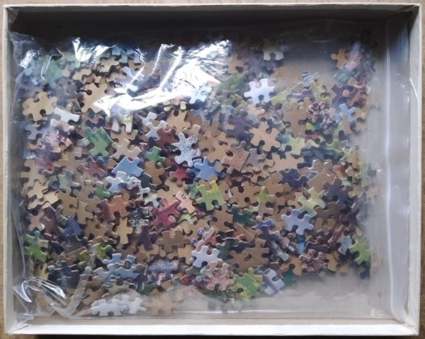 Image of the puzzle 660, Tower Press, Springtime, Compleete, Picture of the bag