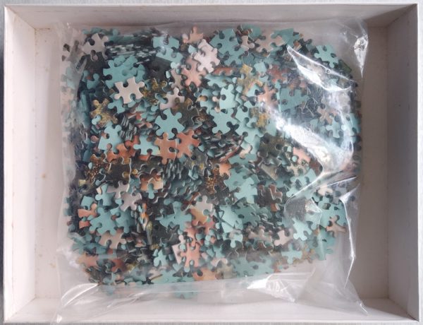 Image of the puzzle 1000, MB, Golden Landscape, Sealed Bag, Picture of the bag