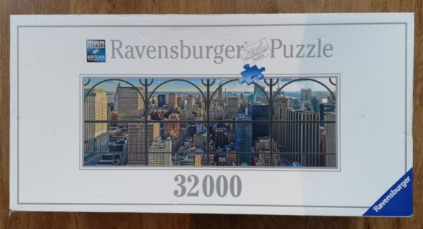 Image of the puzzle 32000, Ravensburger, New York City Window, Sealed Bag, Picture of the box