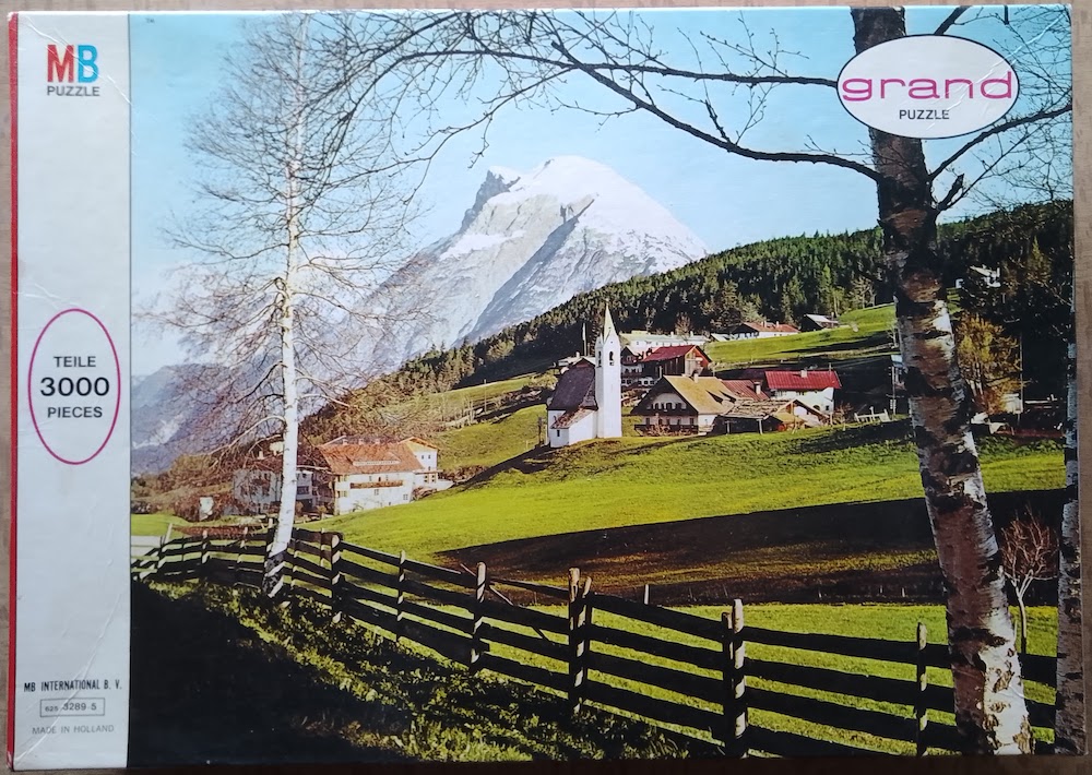3000, MB, Mösern, Austria, Incomplete Image of the puzzle 3000, MB, Mösern, Austria, Picture of the box