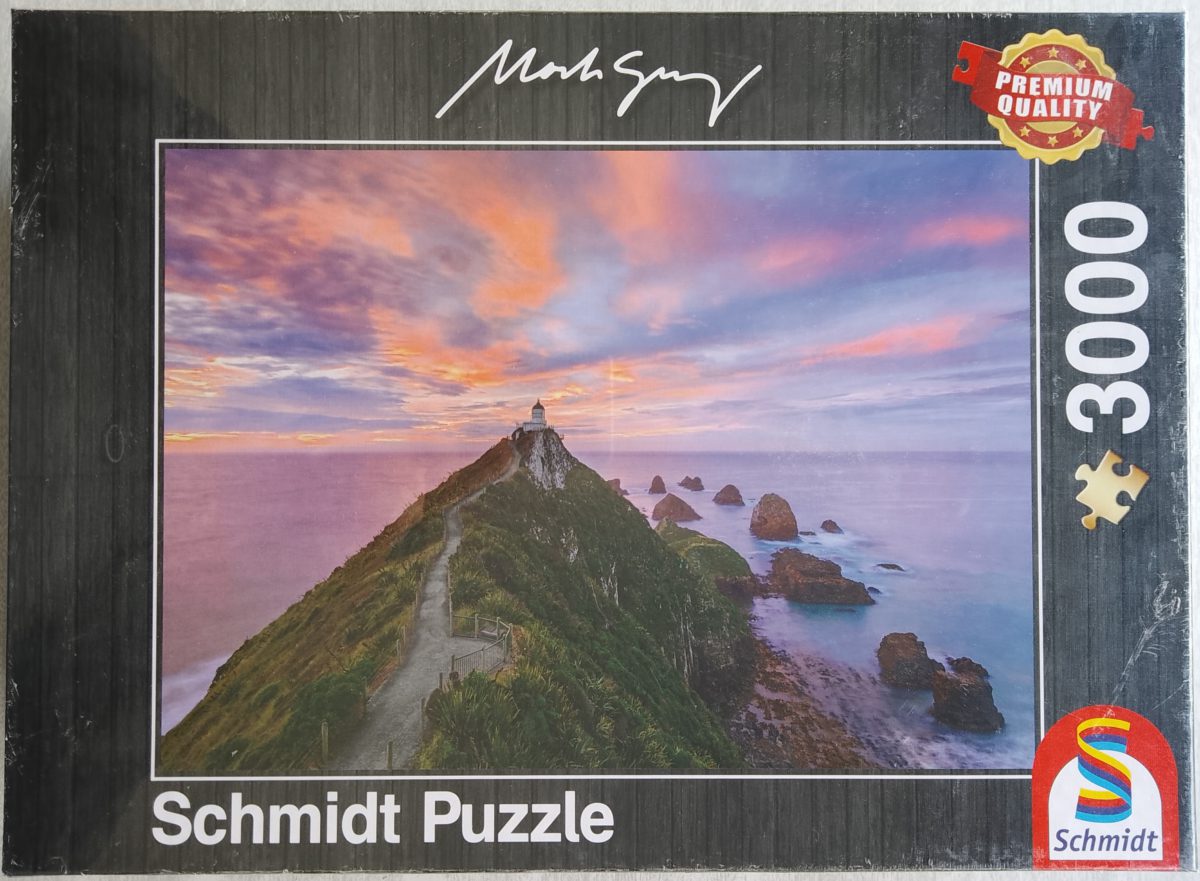 3000, Schmidt, Nugget Point Lighthouse, The Catlins, South Island, New Zealand, Factory Sealed, 2023-05-08 Image of the puzzle 3000, Schmidt, Nugget Point Lighthouse, The Catlins, South Island, New Zealand, Factory Sealed, Picture of the box