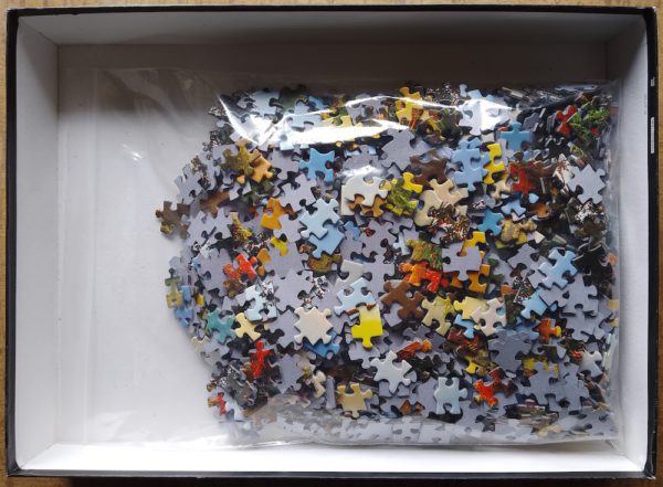 Image of the puzzle 1000, Educa, Beautiful Garden, Incomplete, Picture of the bag