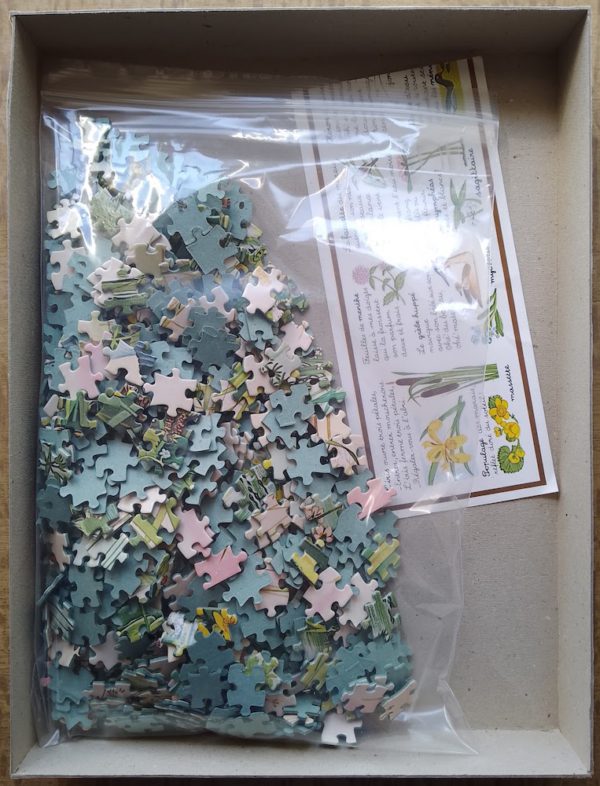 Image of the puzzle 750, Les Belles Images, Hiding by the Pond, by Gerda Muller, Complete, Picture of the bag