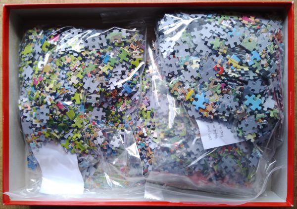Image of the puzzle 3x1000, Jumbo, Ascot Horse Racing & The Music Pavilion & The March, by Jan van Haasteren, Complete, Picture of the bags