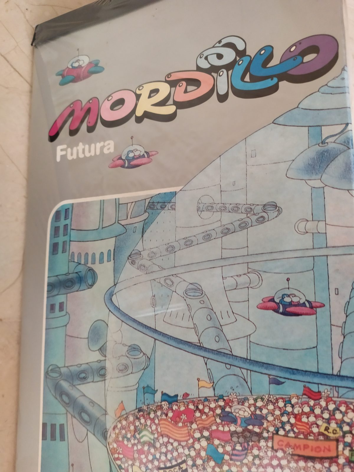 2000, Heye, Futura, Guillermo Mordillo, Factory Sealed, Listed by Barebrain Image of the puzzle 2000, Heye, Futura, Guillermo Mordillo, Factory Sealed, Detail of the box