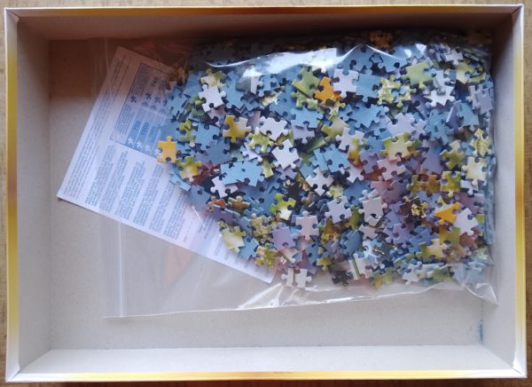 Image of the puzzle 1000, Clementoni, Deutz-Fahr Agrotron 165.7 mit Feldspritze, Complete, Picture of the bag