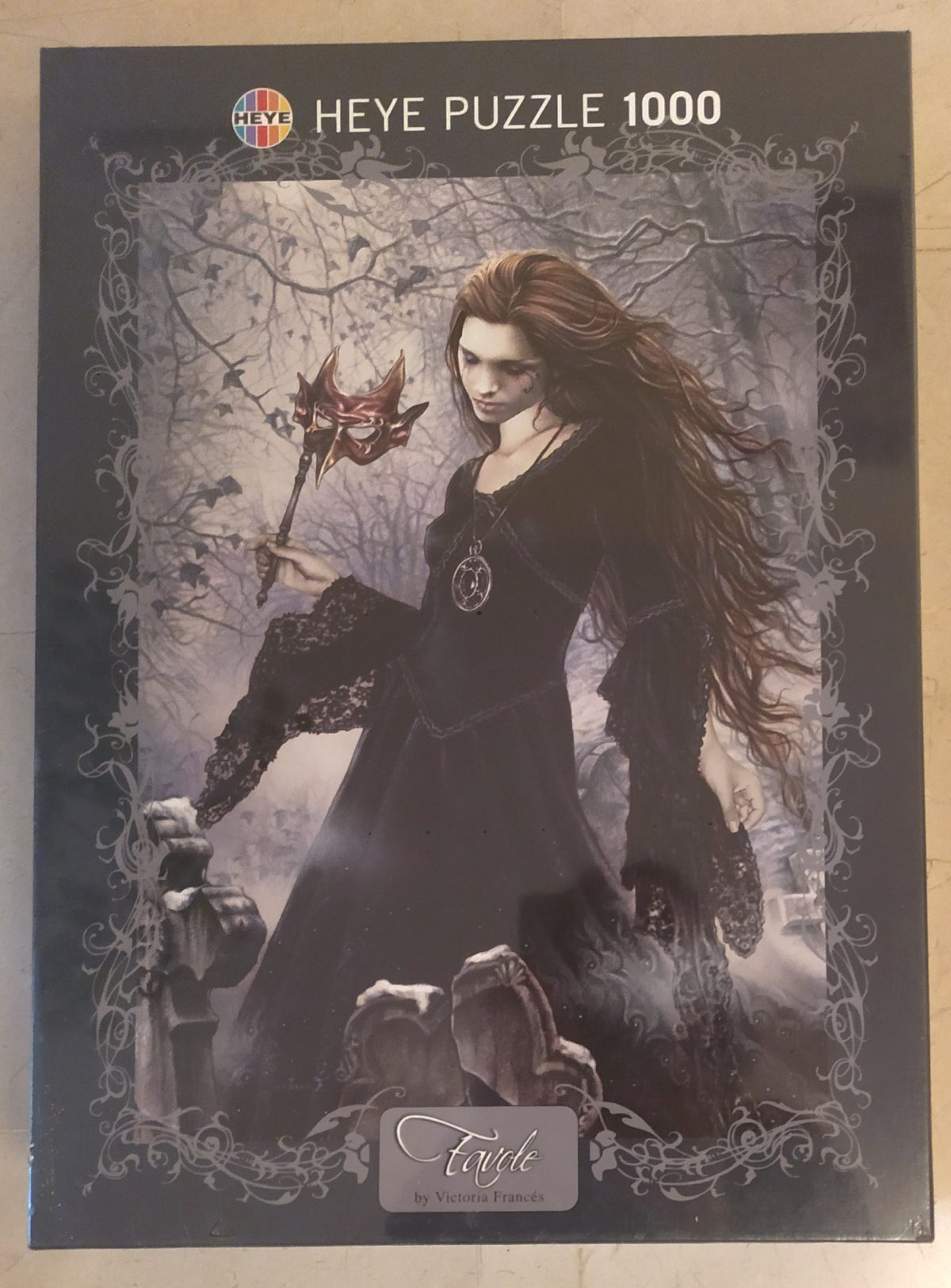 1000, Heye, Black, Victoria Francés, Factory Sealed, Listed by Barebrain Image of the puzzle 1000, Heye, Black, Victoria Francés, Factory Sealed, Picture of the box