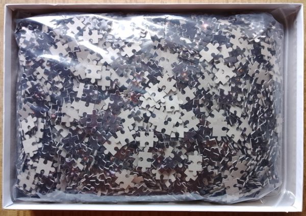 Image of the puzzle 3000, Unknown, Galaxy, Complete, Picture of the bag
