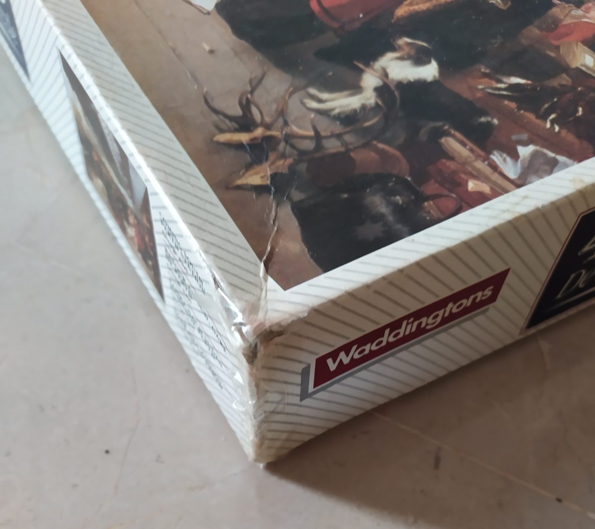 Image of the puzzle 4000, Waddingtons, Coming South, Perth Station, by George Earl, Sealed Bag, Picture of the corner