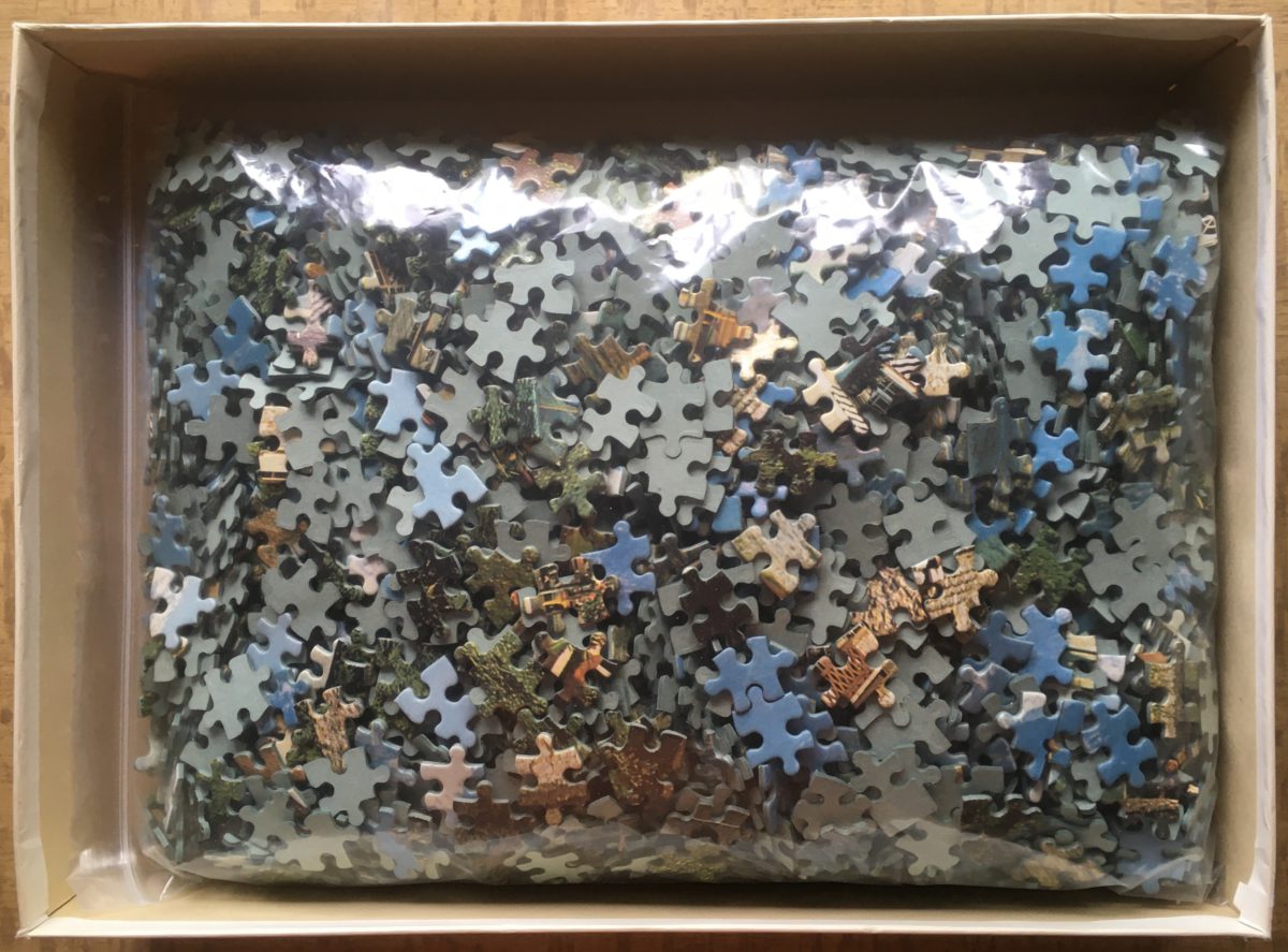 Image of the puzzle 3000, MB, Oberhofen Castle, Switzerland, Complete, Picture of the bag