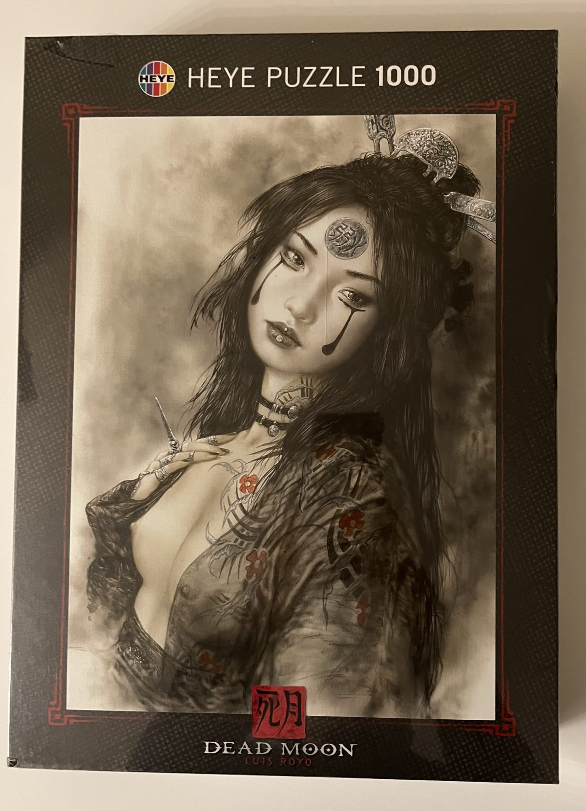 1000, Heye, Sadness, Luis Royo, Factory Sealed, Listed by MPzzl Image of the puzzle 1000, Heye, Sadness, Luis Royo, Factory Sealed, Picture of the box