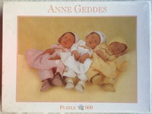 Image of the puzzle 900, Blatz, Anne Geddes Puzzle 57638, Factory Sealed, Picture of the box