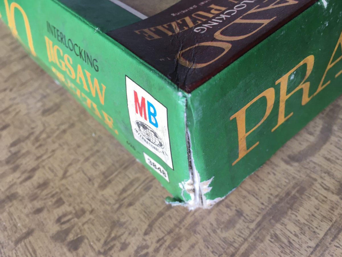 750, MB, The Lacemaker, by Johannes Vermeer, Complete, 2024-09-09 Image of the puzzle 750, MB, The Lacemaker, by Johannes Vermeer, Complete, Picture of the corner