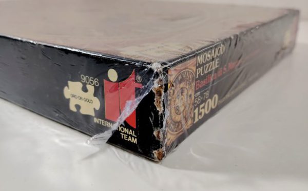 Image of the puzzle 1500, International Team, Mosaico Puzzle, Basilica di S Marco, Factory Sealed, Picture of the corner
