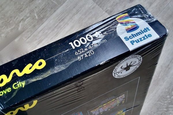Image of the puzzle 1000, Schmidt, Love City, by Peter Marco, Factory Sealed, Picture of the box