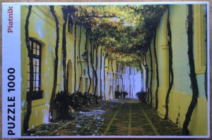 Image of the puzzle 1000, Piatnik, Andalusian Lane, by Sonja Zelano, Picture of the box
