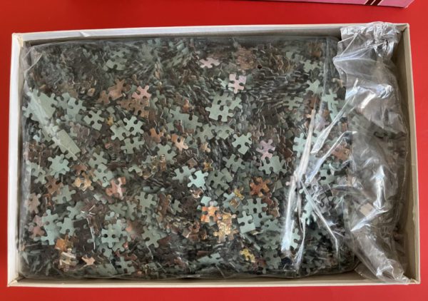 Image of the puzzle 5000, Falcon, The Quarrel of Oberon and Titania, Paton, Sealed Bag, Picture of the bag