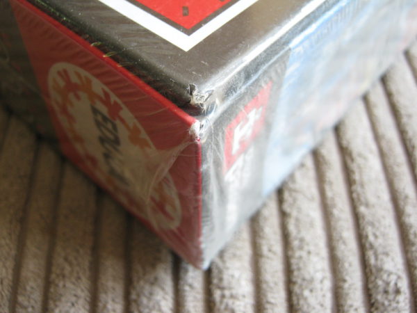 Image of the puzzle 3000, Educa, Lake Como Landing, by Howard Behrens, Factory Sealed, Picture of the corner