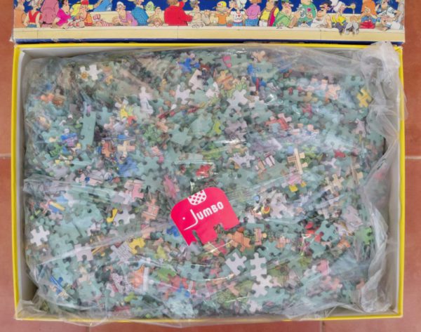 Image of the puzzle 5000, Jumbo, Friday the 13th, Jan Van Haasteren, Picture of the bag