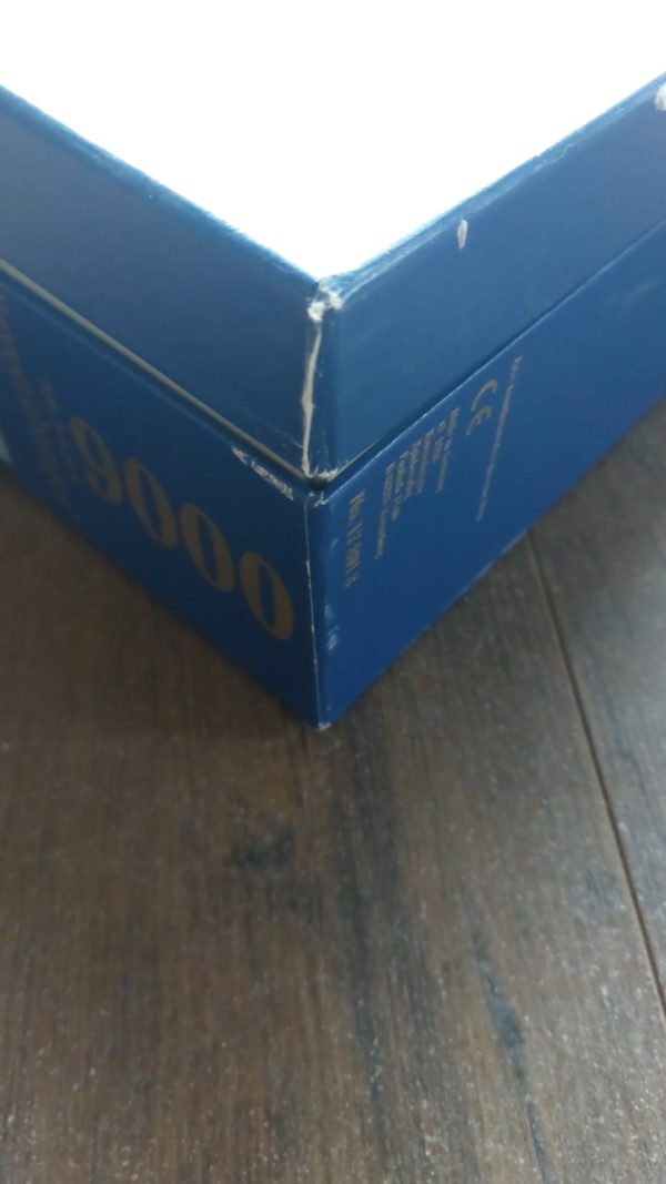 Image of the puzzle 9000, Ravensburger, The Tower of Babel, by Pieter Bruegel the Elder, Sealed Bag, Picture of the corner