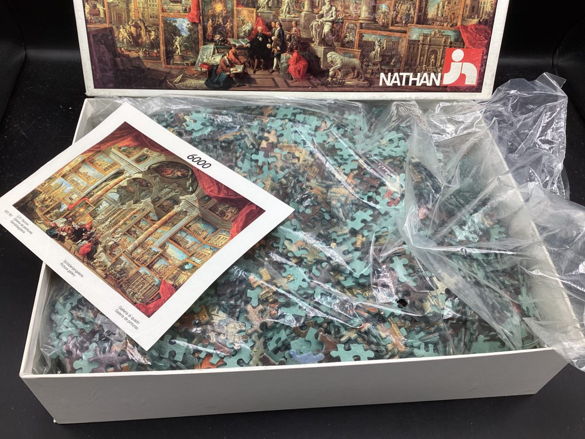Image of the puzzle 6000, Nathan, Picture Gallery, Panini, Sealed Bag, Picture of the bag