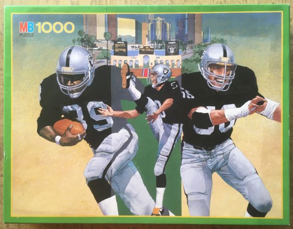 Image of the puzzle 1000, MB, Football US, Sealed Bag, Picture of the box