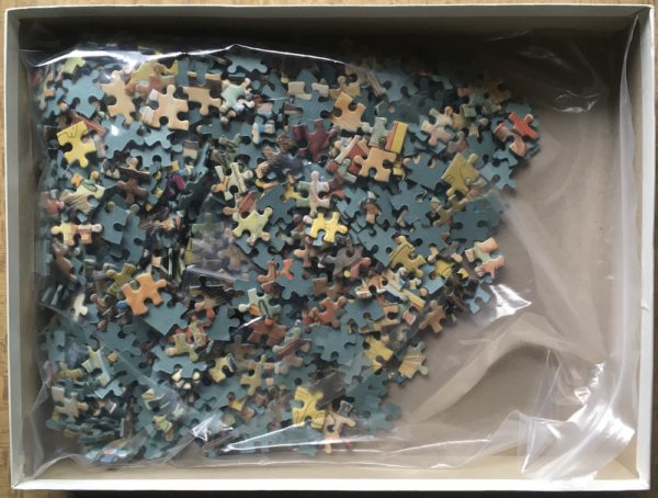 Image of the puzzle 1000, Waddingtons, Octopussy and the Dolls House, by Lesley Anne Ivory, Complete, Picture of the bag